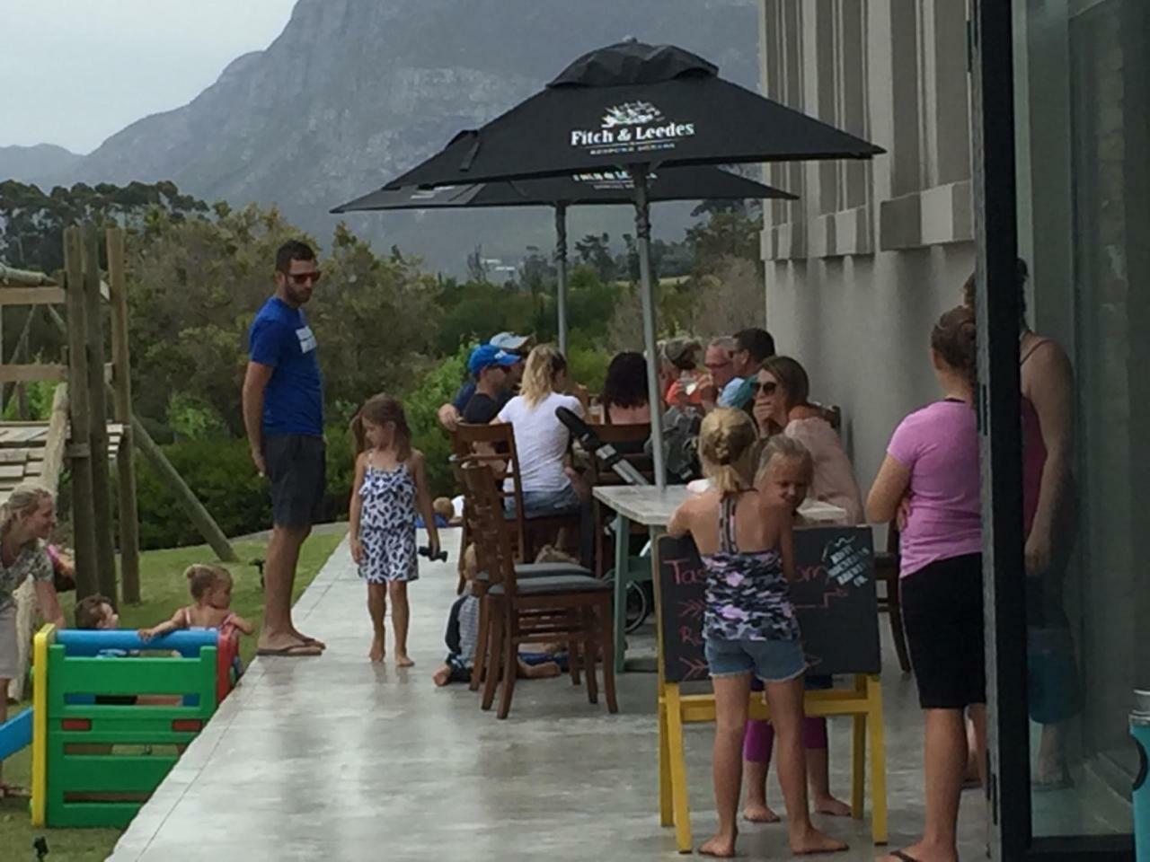 Villa Misty Mountains Hermanus Exterior foto